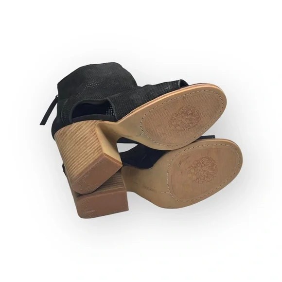 Vince Camuto 𖦹 Bevina Perforated Leather Cut Out Peep Toe Booties 𖦹 Black 8.5M - Picture 12 of 16